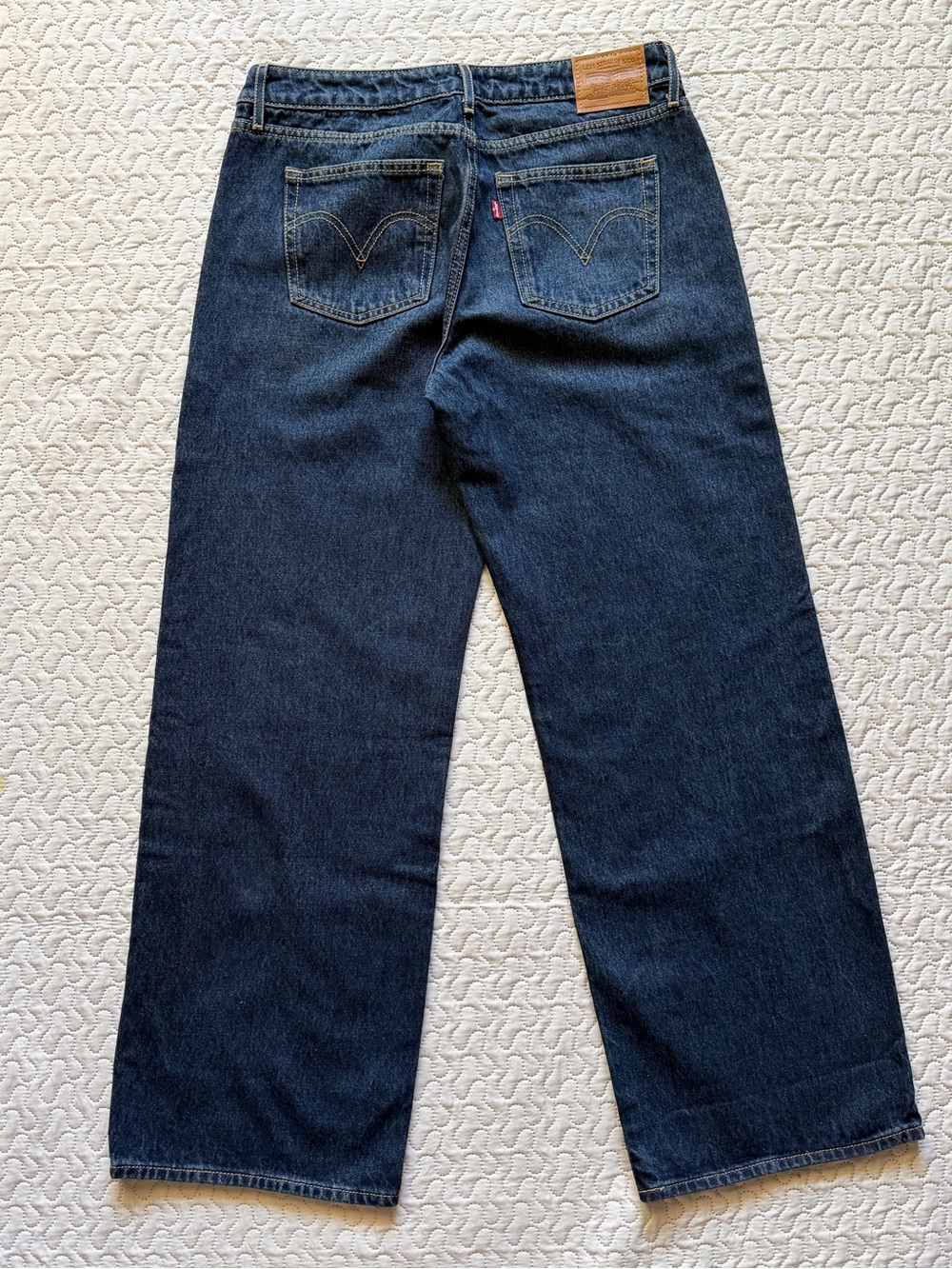 Levi’s Women’s Wide Leg NWT 32x31 Dark Blue (Indigo) Wash Low Loose - Picture 3 of 8